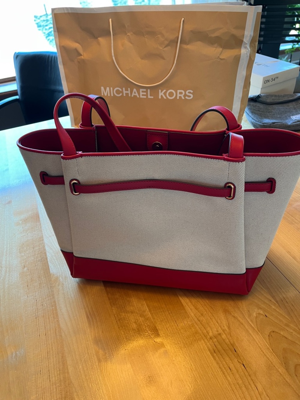 Michael Kors Cream Canvas Tote with Red Leather Trim and Gold MK Logo - Picture 3 of 3